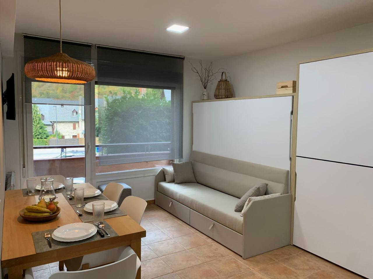 Apartament Reformat I Acollidor a Vielha Ben Ubicat in Vielha, Spain