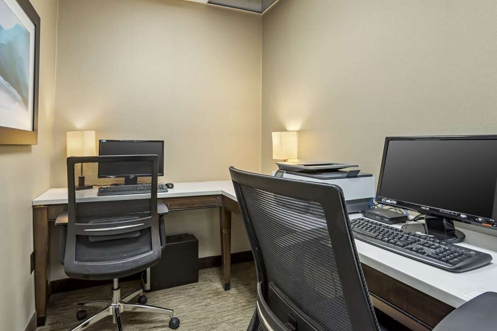 Best Western Plus Kingston Hotel And Conference Center - photo 11