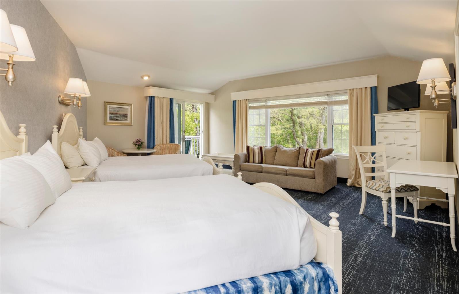 Blue Rock Resort - photo 15