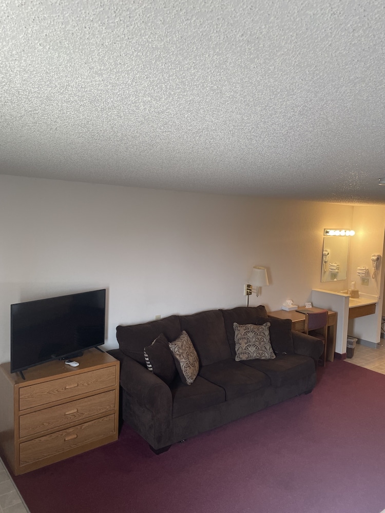 Gettysburg Inn & Suites - photo 12