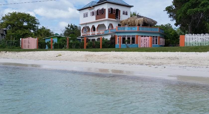 Richie’s on the Beach in Negril, Jamaica