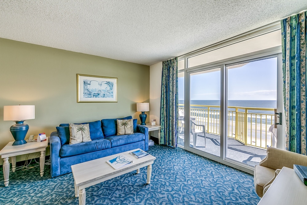Watch Resort by Condo World - photo 15