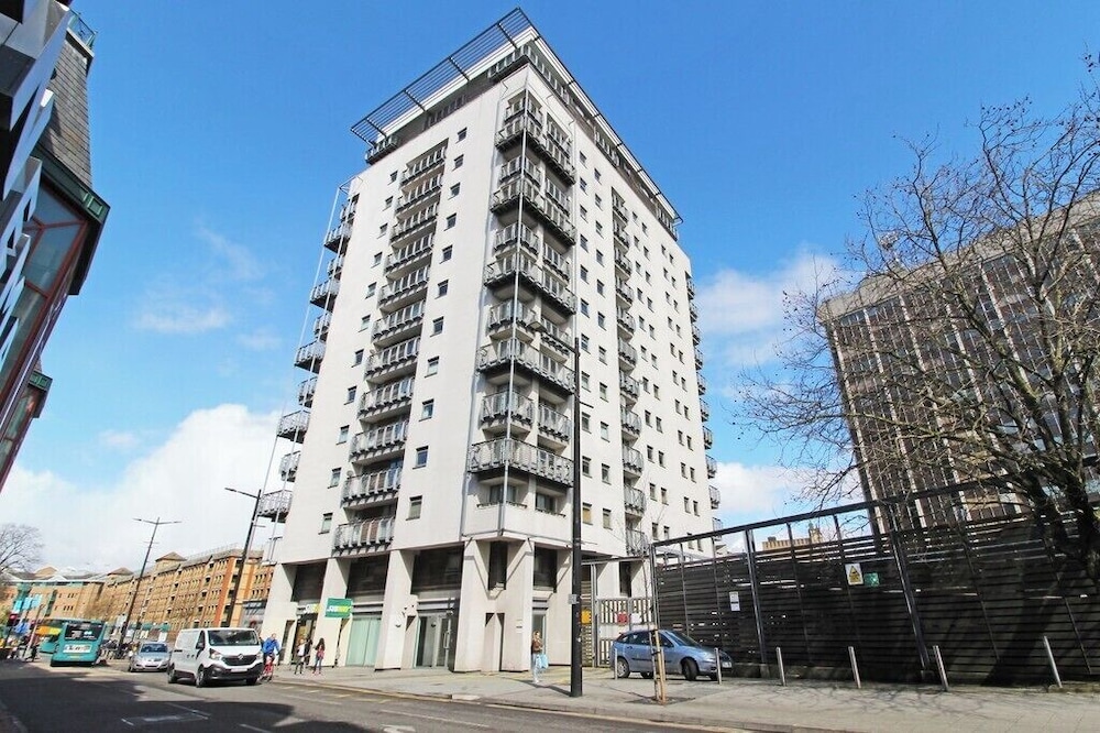 The Cardiff Apartment — 4-Star Luxury Hotel in Cardiff, United Kingdom