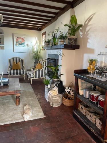 The Table Guest House — 4-Star Luxury Hotel in Greta, Australia