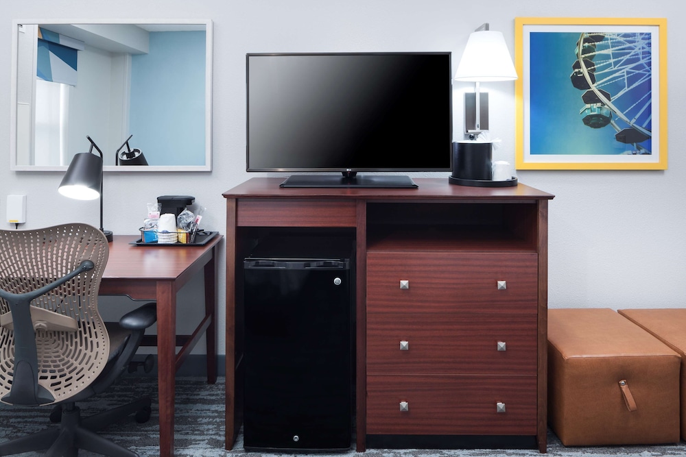 Hampton Inn & Suites Oklahoma City Bricktown - photo 11