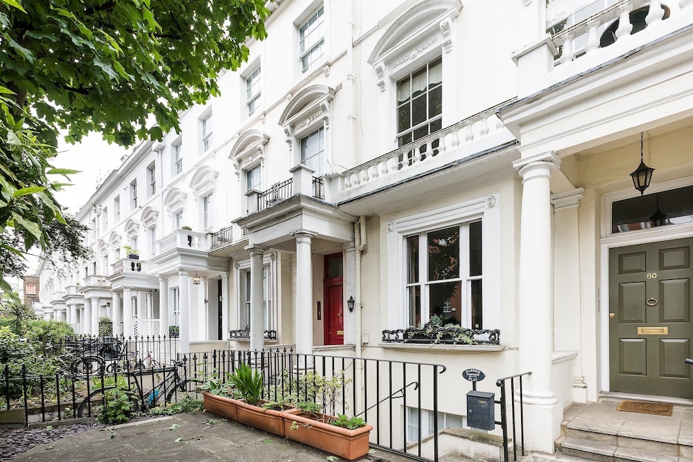 Distinctive Kensington 1 bed flat — 4-Star Luxury Hotel in London, United Kingdom