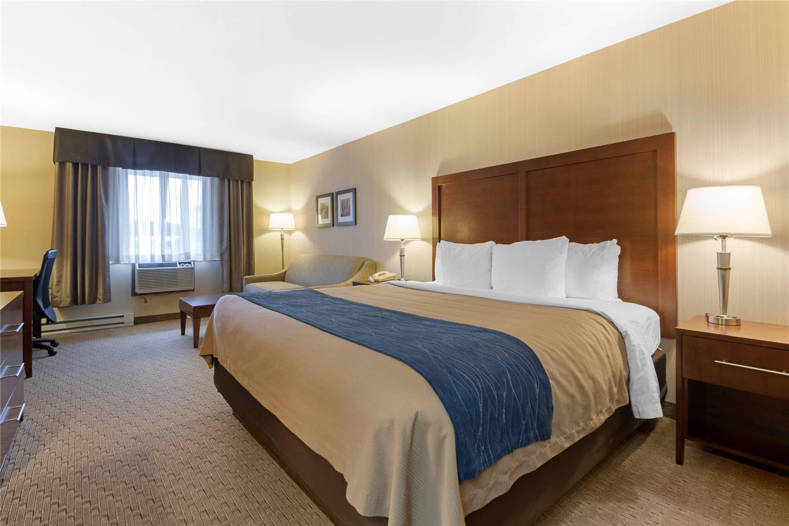 Comfort Inn Iron Mountain North - photo 11