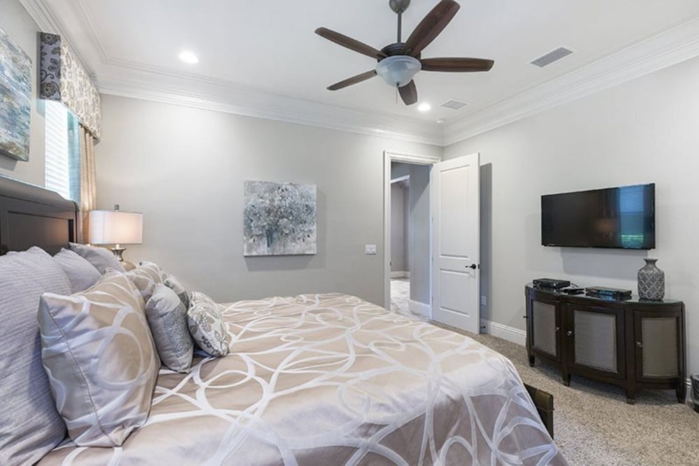 Rent a Luxury Villa on Reunion Resort Minutes From Disney Orlando Villa 3563 - photo 8