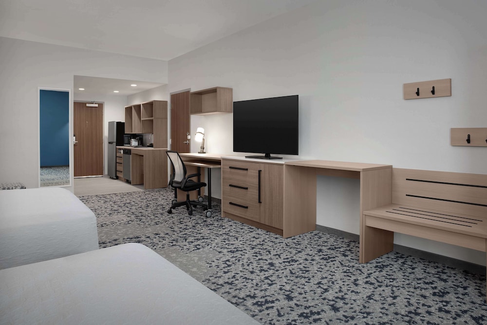 Home2 Suites by Hilton Lakeland North I 4 - photo 7