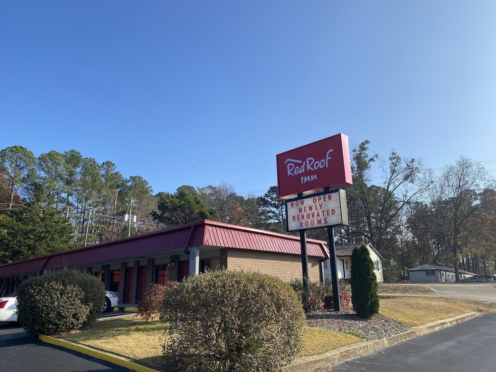 Red Roof Inn Jacksonville AL - featured photo