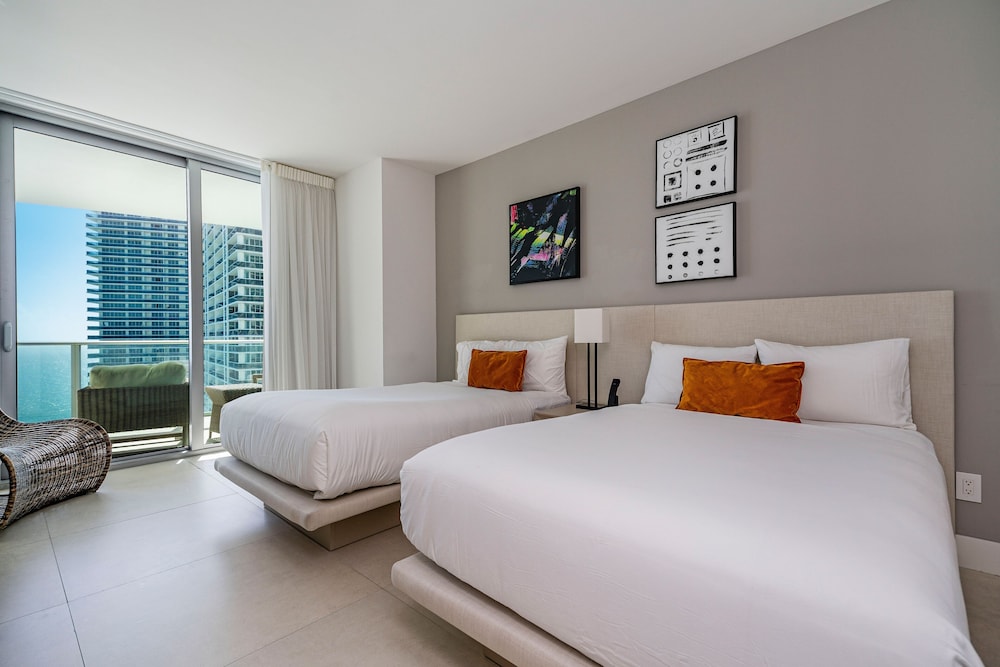 Private Ocean Condos Hyde Beach Resort - photo 20