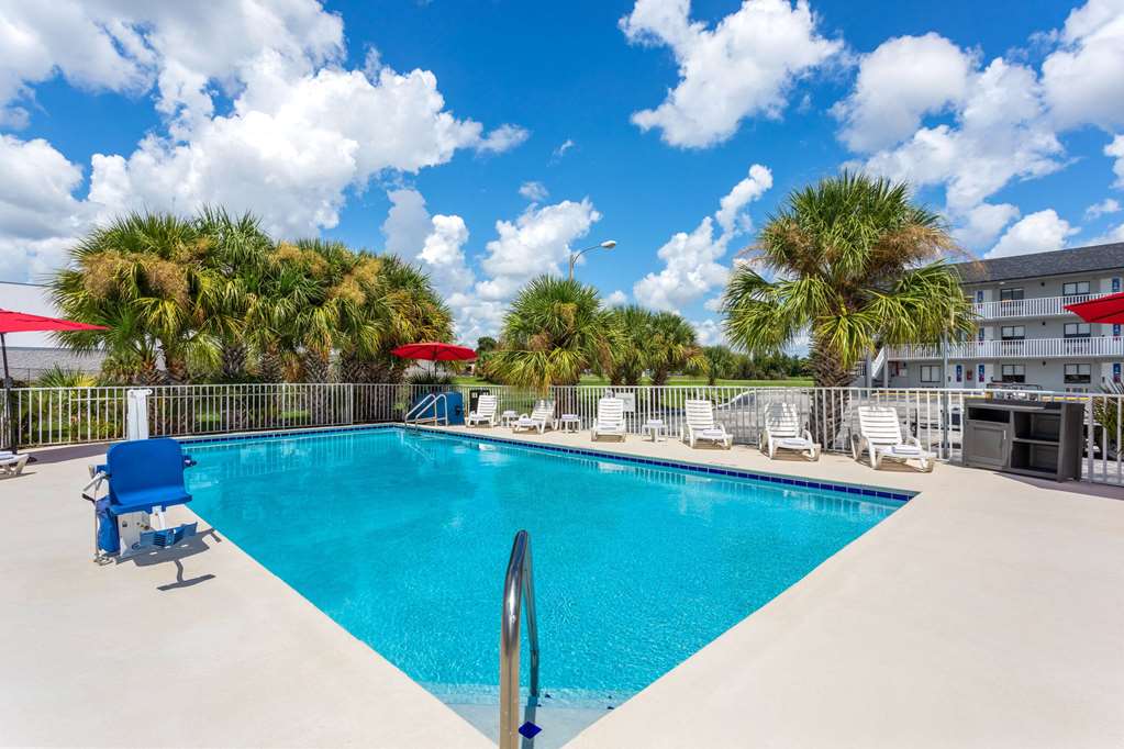 Howard Johnson by Wyndham Orlando Lake Buena Vista South - featured photo