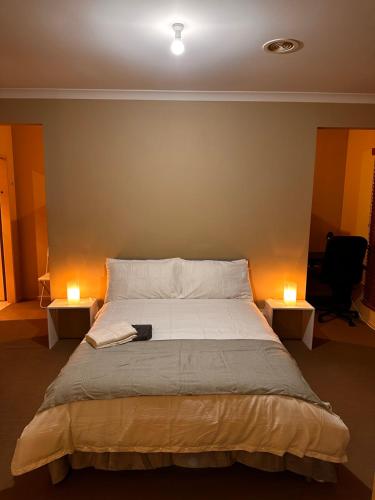 Exclusive B and B room - carbon neutral hotel in Unknown City