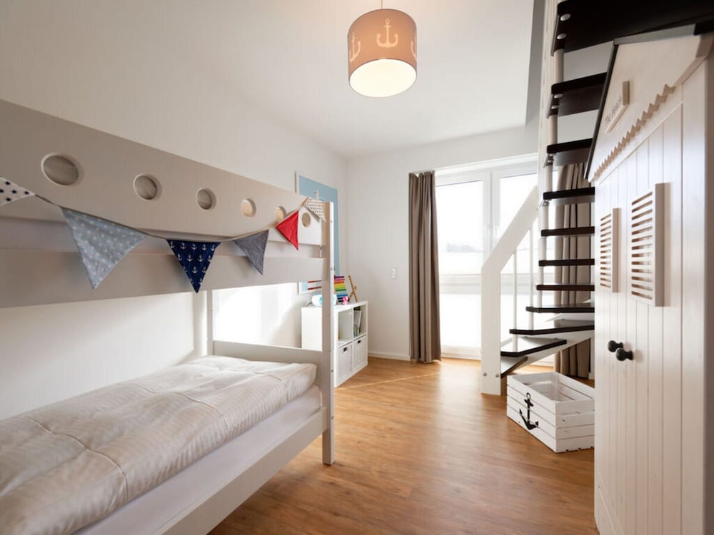 Holiday Home Traumhuus — 4-Star Luxury Hotel in Varel, Germany