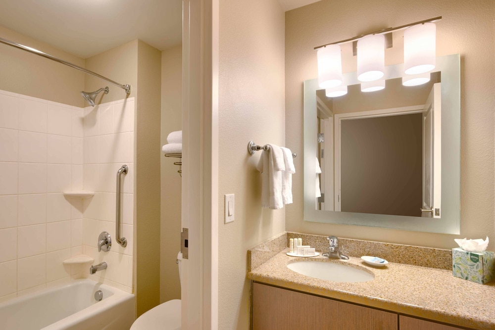 TownePlace Suites by Marriott Elko - photo 18