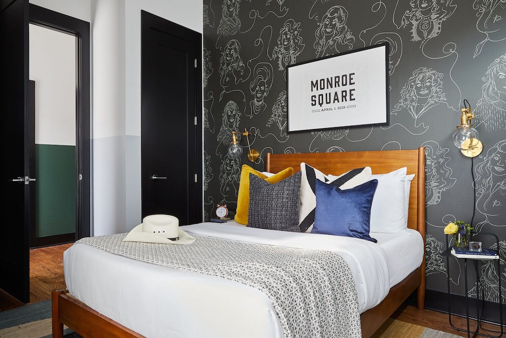 Domio Monroe Square Trendy 3BR 10 Min to Parthenon - photo 5