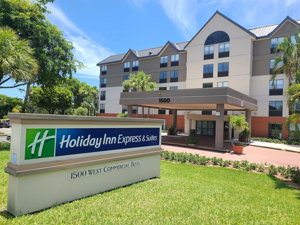 Holiday Inn Express & Suites Ft. Lauderdale N Exec Airport an IHG Hotel - photo 2