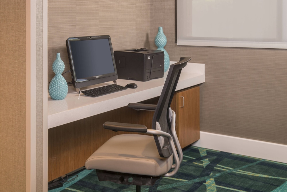 Springhill Suites Gaithersburg - photo 22