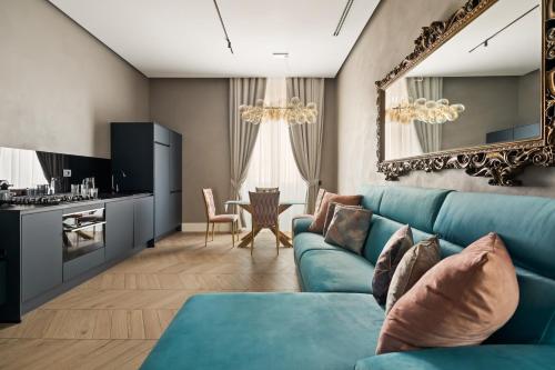 Navona Luxury design and Jacuzzi style — 4-Star Luxury Hotel in Rome, Italy