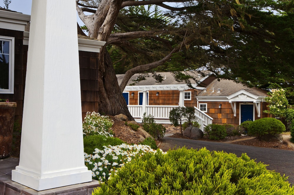 Lighthouse Lodge And Cottages - photo 51