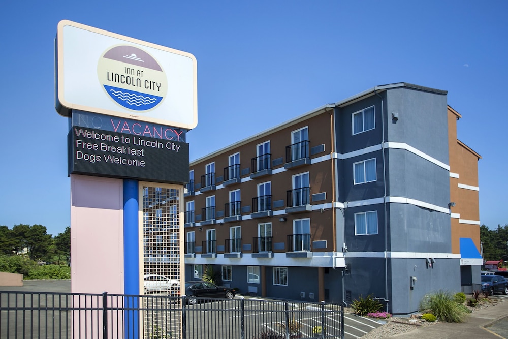 Inn at Lincoln City - photo 40