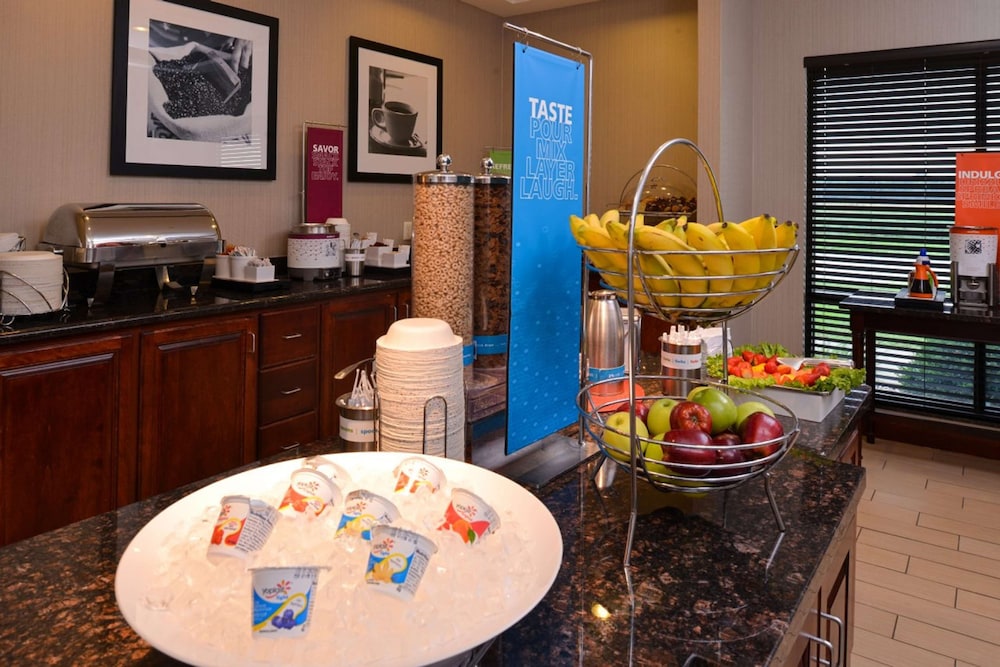 Hampton Inn by Hilton Lincoln - photo 34