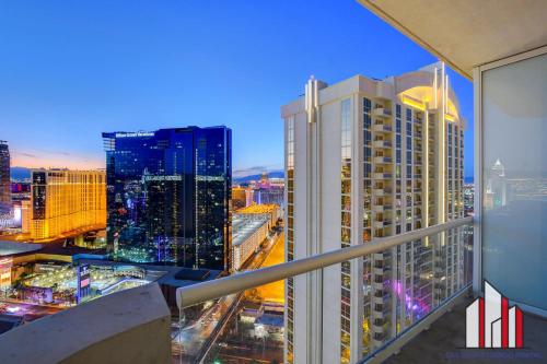 MGM Signature 33 705 F1 Track & Strip View Balcony