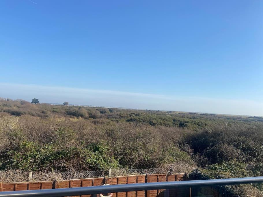Whitecaps in Hayling Island, United Kingdom