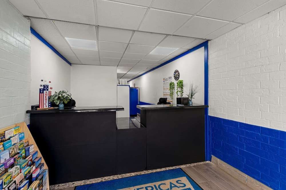 Americas Best Value Inn Gallup - photo 4