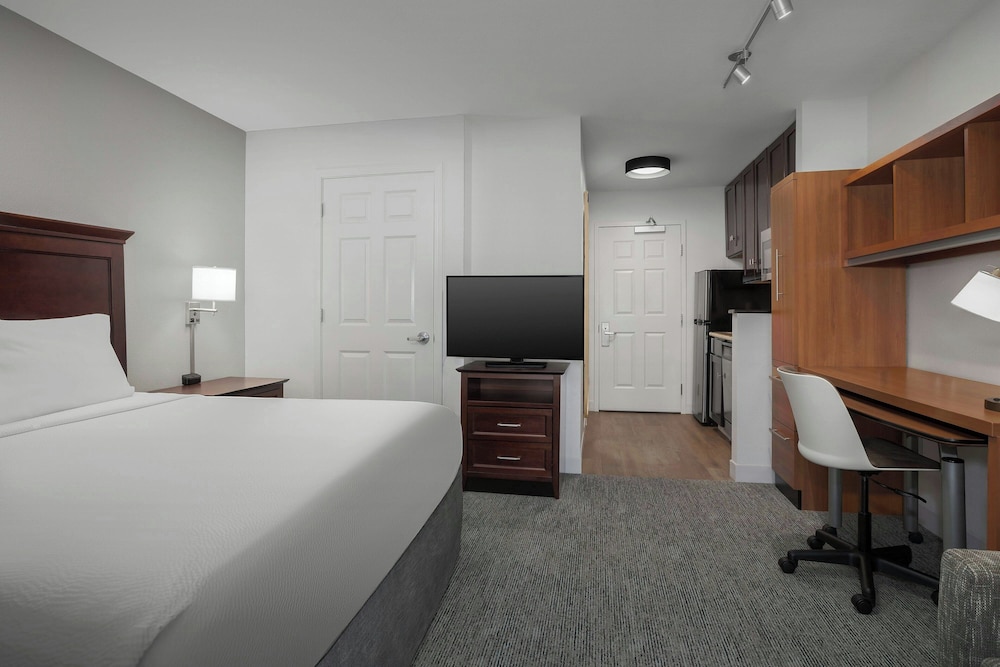 TownePlace Suites Marriott El Centro - photo 10