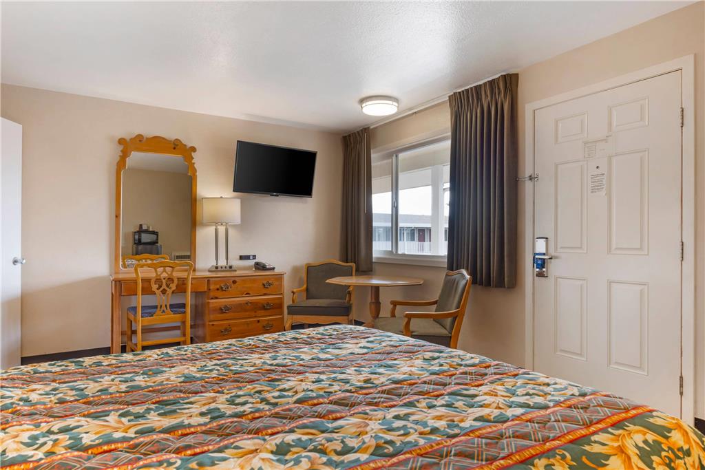 Rodeway Inn Albany - photo 33