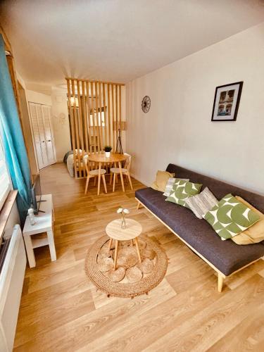 Joli Studio Proche Des Remparts in Boulogne-Sur-Mer, France