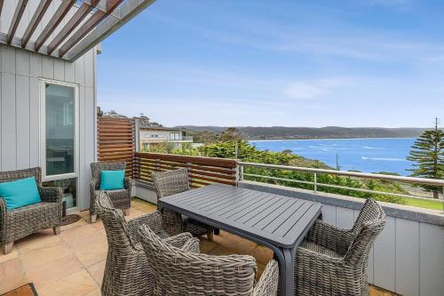 Point Grey — 4-Star Luxury Hotel in Lorne, Australia