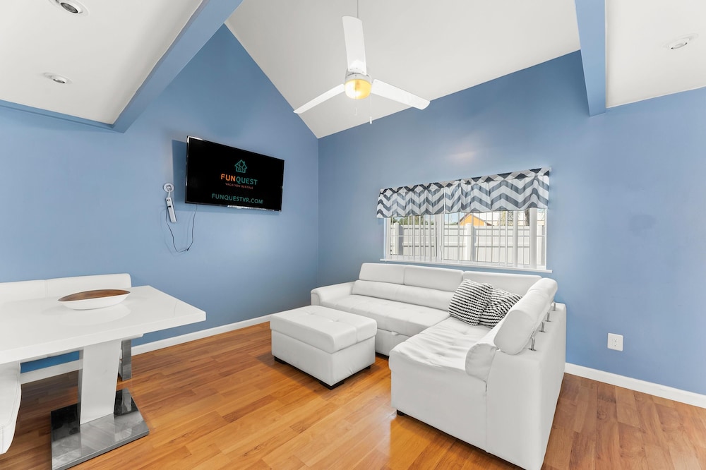 5218 Beach Drive A - photo 3