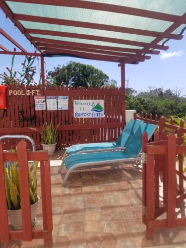 Comfort Suites Two Bedroom Apartment — Choiseul — photo 2