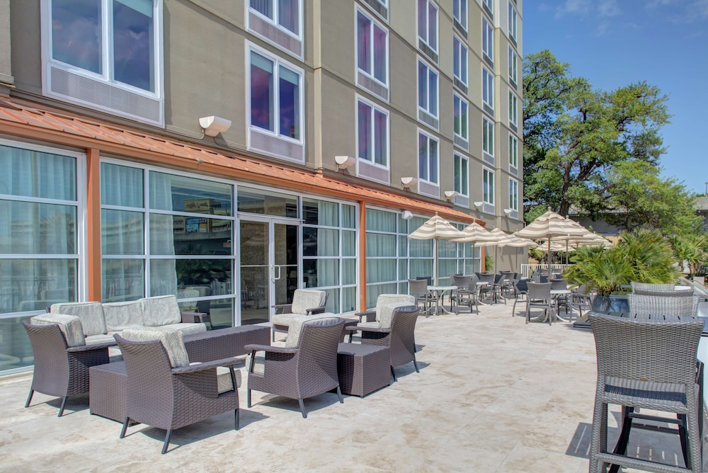 DoubleTree by Hilton Hotel Biloxi - photo 55