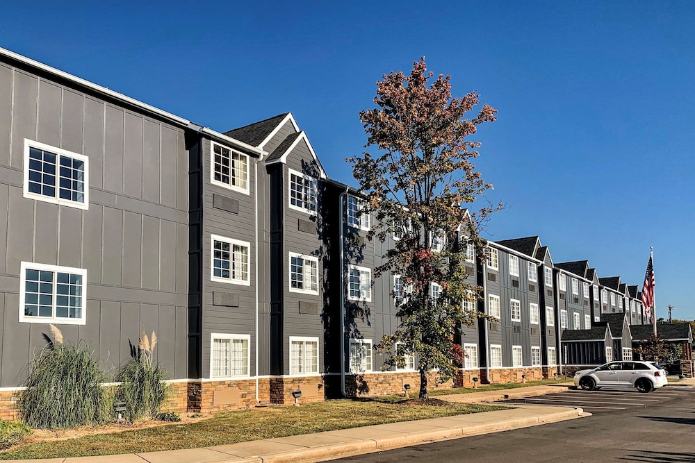 Greenville Pelham Inn by IHG - photo 28
