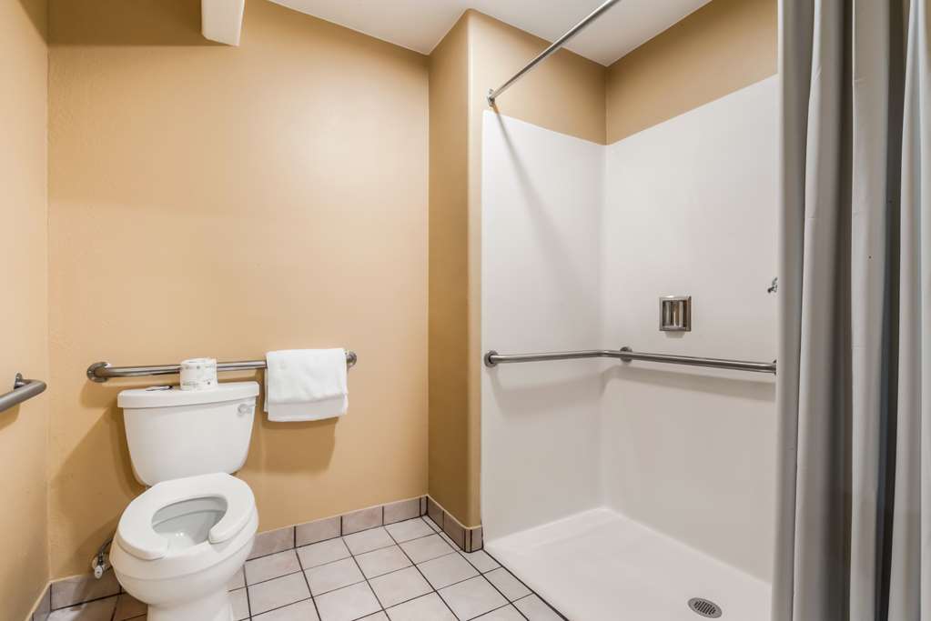 Americas Best Value Inn Ukiah - photo 12