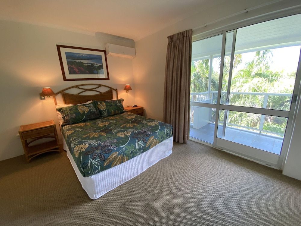 Palm Cove Penthouse Accommodation in Palm Cove, Australia
