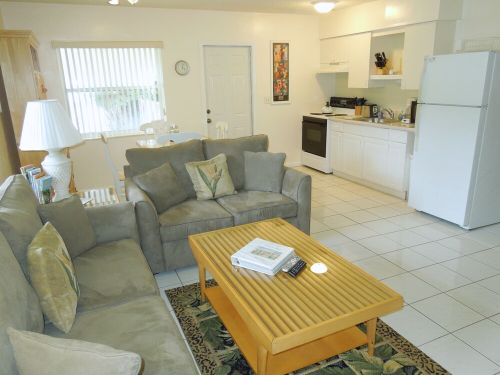 Pelican Place - photo 12