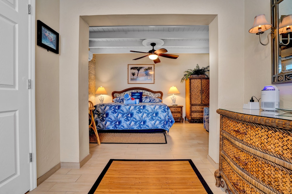 Island Bay Resort - photo 8