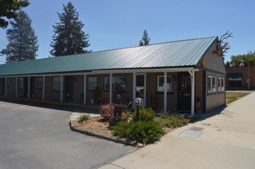 Newport Antler Motel - featured photo