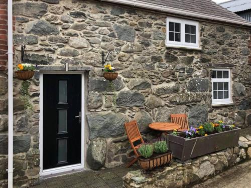 The Grooms Cottage 15798500 — Llanrug