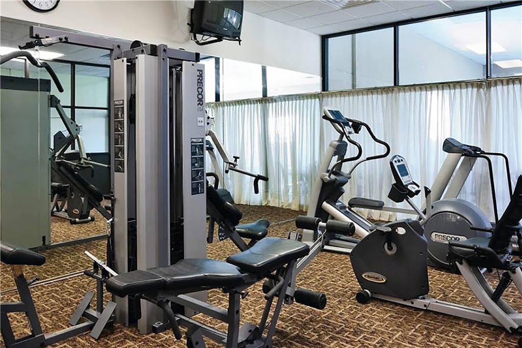 AmericInn by Wyndham Watertown - photo 6