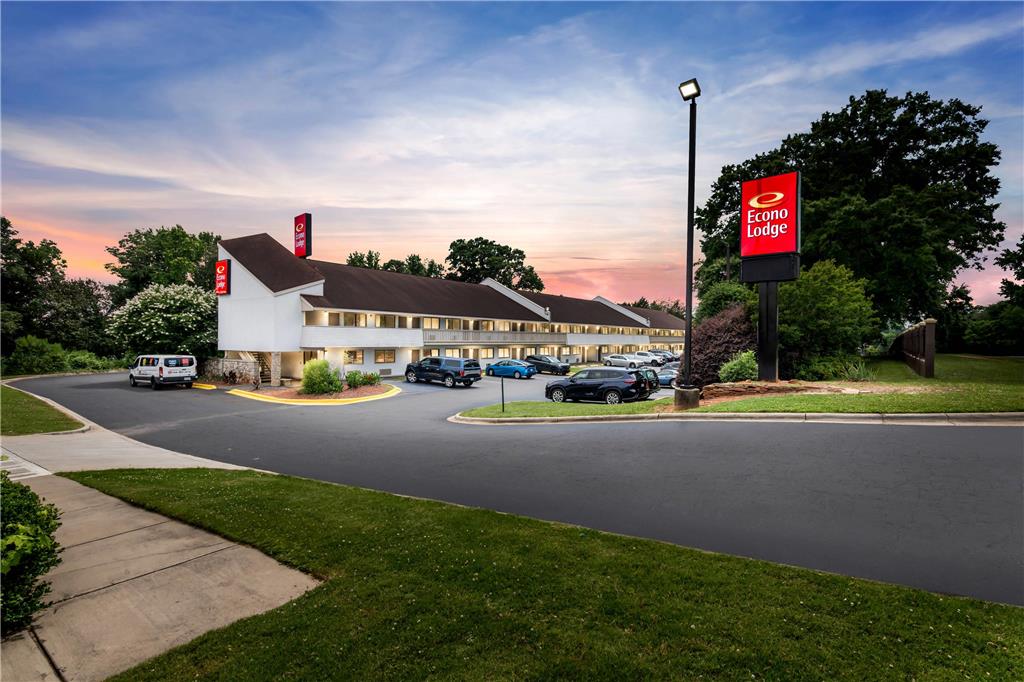 Econo Lodge Charlotte Airport - photo 8