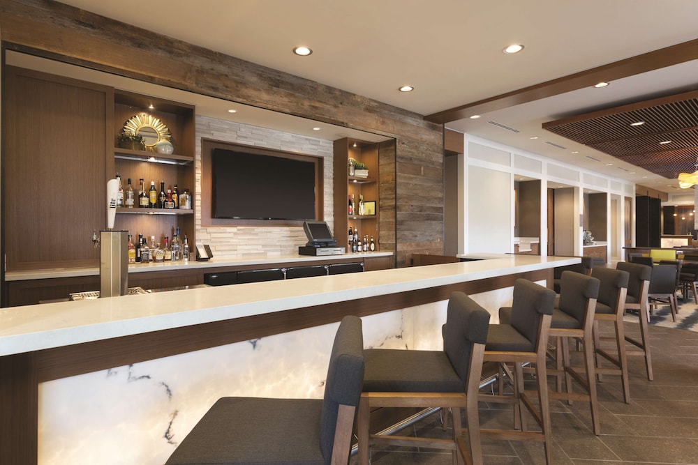 Homewood Suites by Hilton Pittsburgh Downtown - photo 44