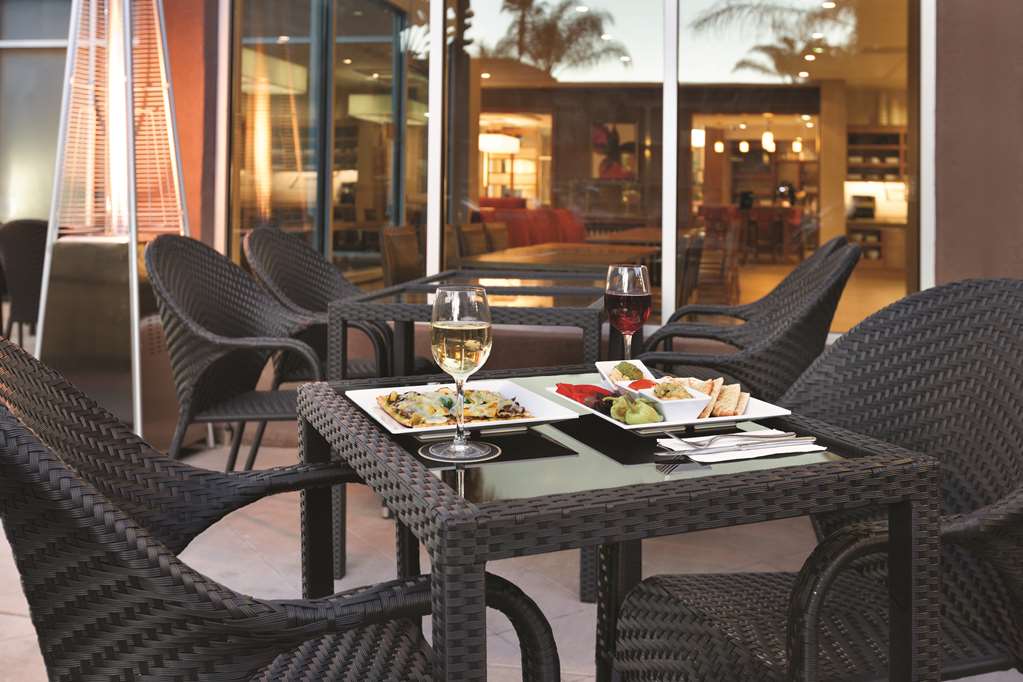 Hyatt Place at Anaheim Resort Convention Center - photo 7