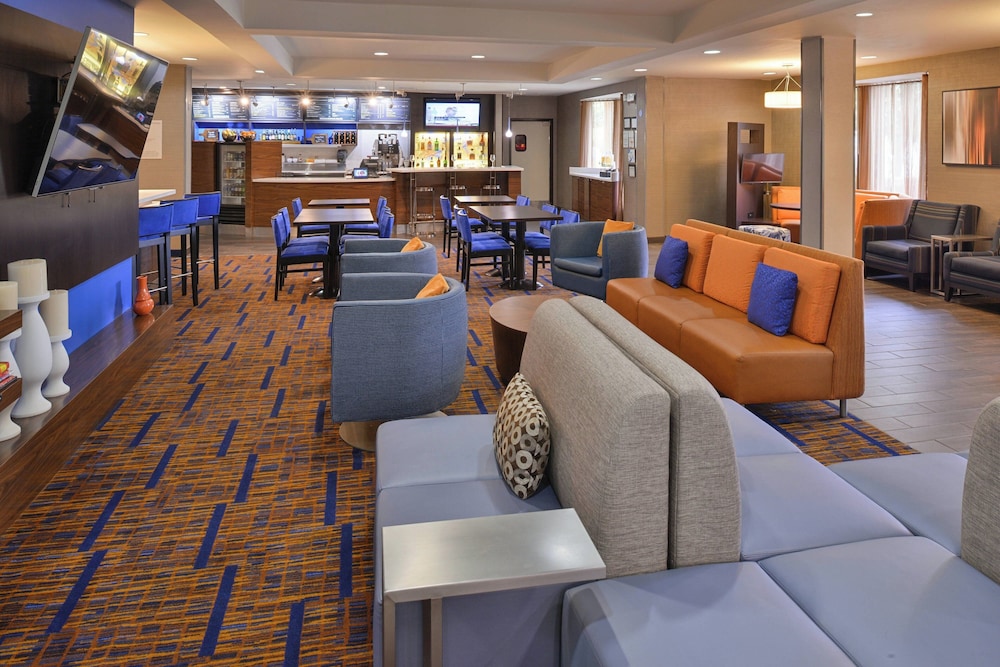 Courtyard Suwanee by Marriott - carbon neutral hotel in Suwanee