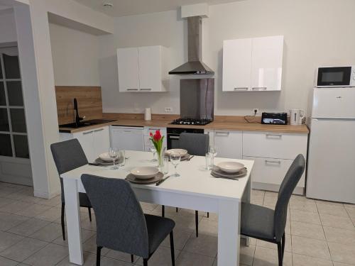 3 Room House Cornebarrieu quiet and close to Airport Meett Leclerc — hotel in Cornebarrieu