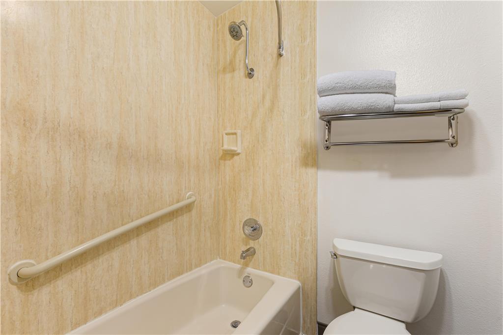 Best Western Hi desert Inn - photo 42